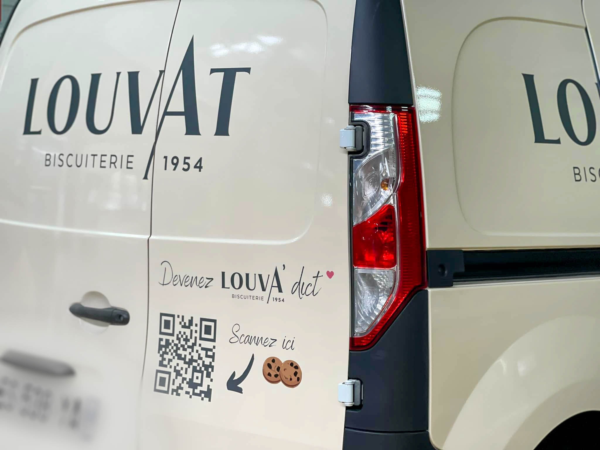 Total Covering Louvat - On Air