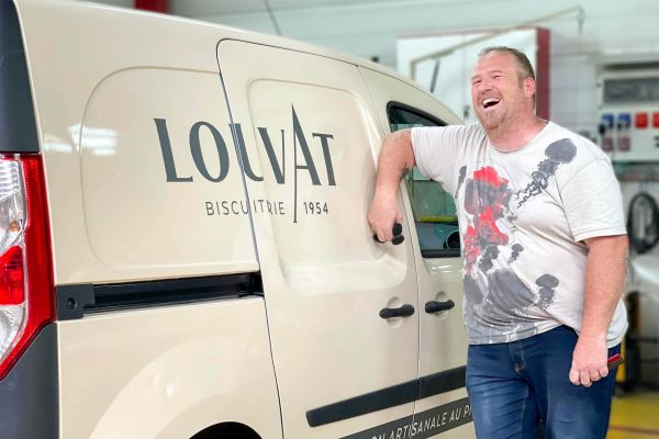 Total Covering Louvat - On Air